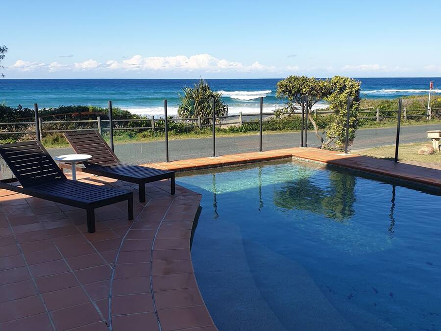 Seasonal outdoor pool, sun loungers