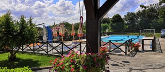 VILLA with POOL, soccer field, fitness corner, WiFi, air conditioning, PESARO