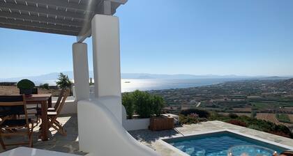 Villa Lithari: enjoy magnificent views and your own private pool (Plaka/Orkos)