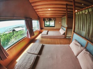 Bureau, rideaux occultants, lits pliants/supplémentaires, Wi-Fi gratuit