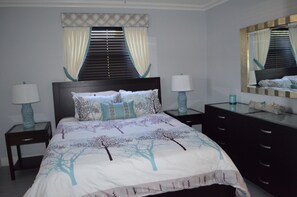 4 bedrooms, iron/ironing board, travel cot, free WiFi