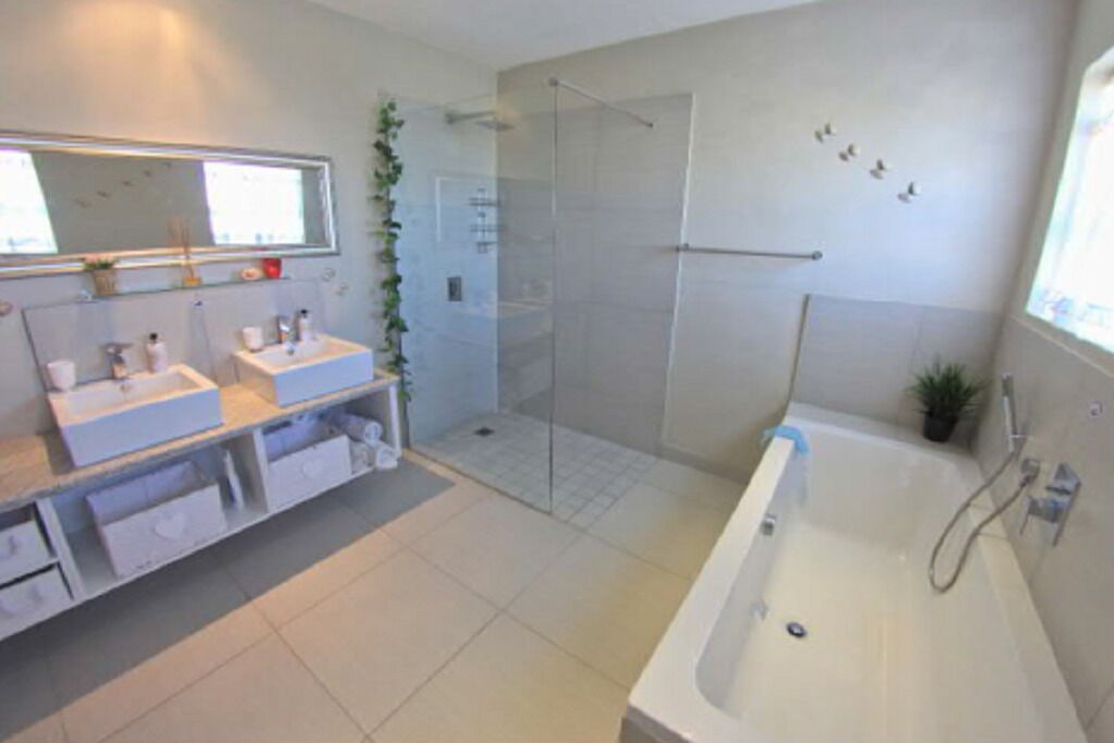 Baignoire, serviettes fournies