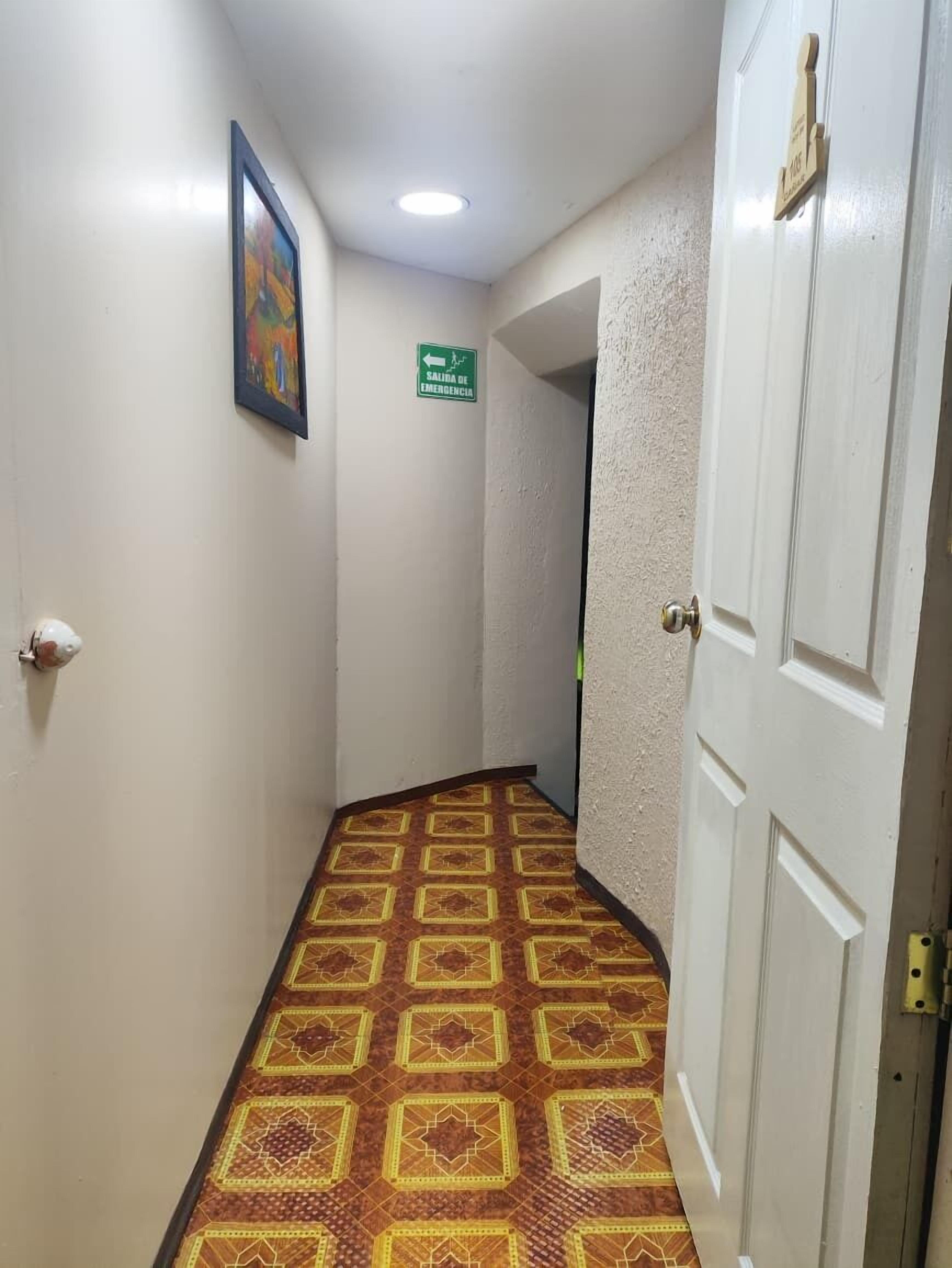 Foto - Hostal Latitud Ecuem