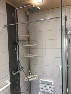 Dusch och handdukar
