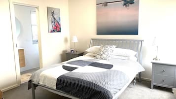 4 bedrooms, iron/ironing board, travel crib, free WiFi