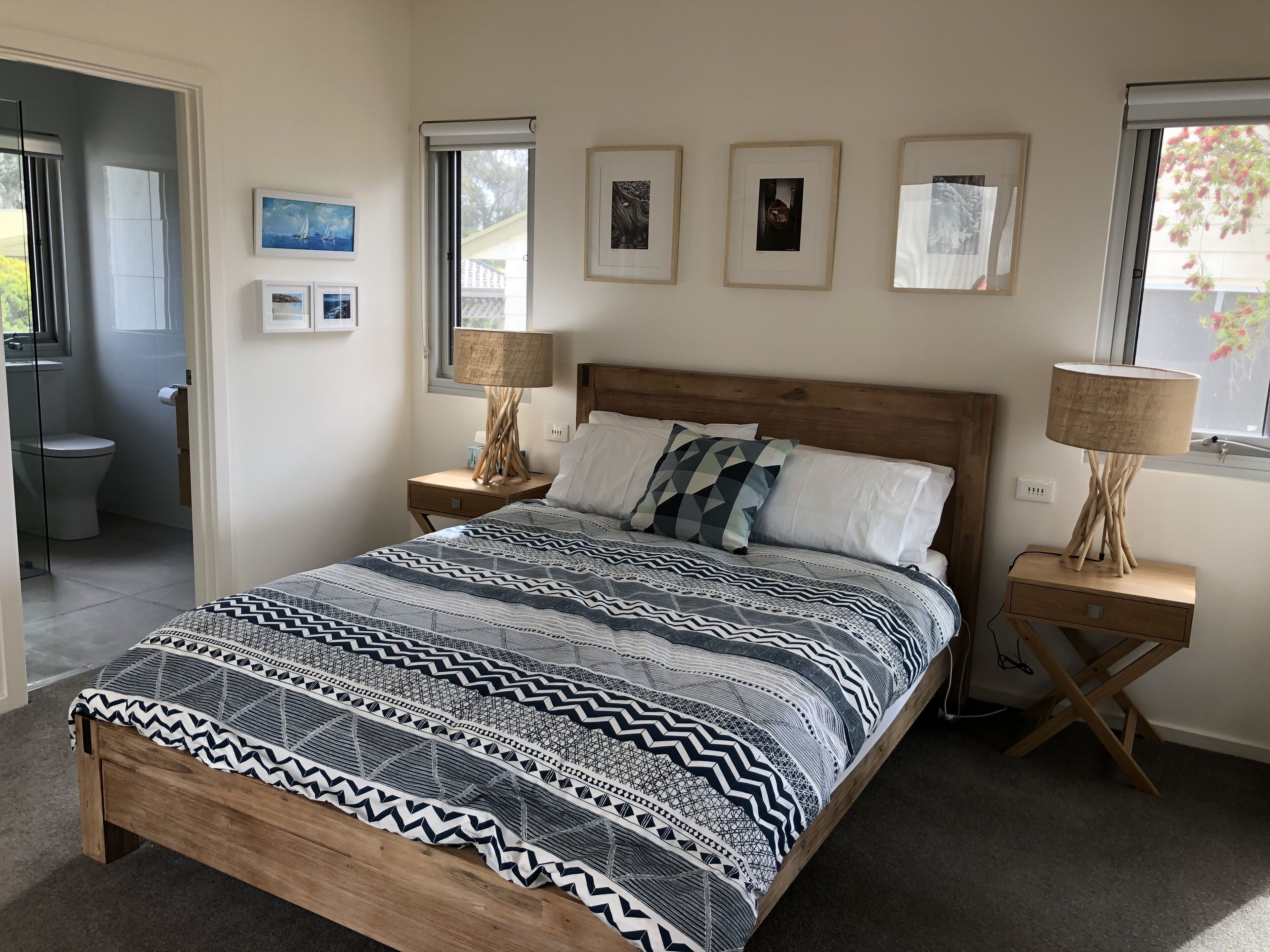 4 室のベッドルーム、アイロン / アイロン台、旅行用ベビーベッド、WiFi (無料)