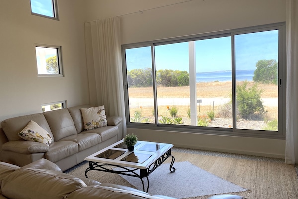 White Shells Living room