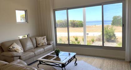 Luxe 4 chambres 4 salles de bain Beach Front Home WiFi gratuit vues Ă Kingscote