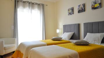 3 bedrooms, iron/ironing board, travel crib, WiFi