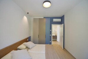 2 عدّة غرف نوم وخزنة داخل الغرفة ومكواة/لوح كي وواي فاي مجانًا