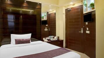 1 bedroom, soundproofing, iron/ironing board, free WiFi