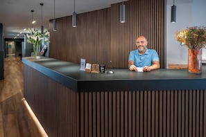 Lobby - Hostal Opera Ramblas (Barcelona)