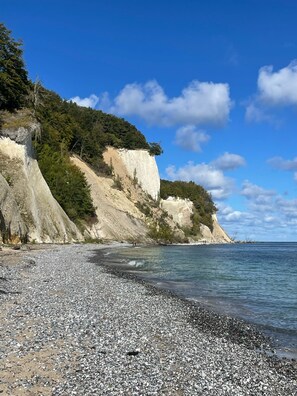 In Strandnähe, Liegestühle