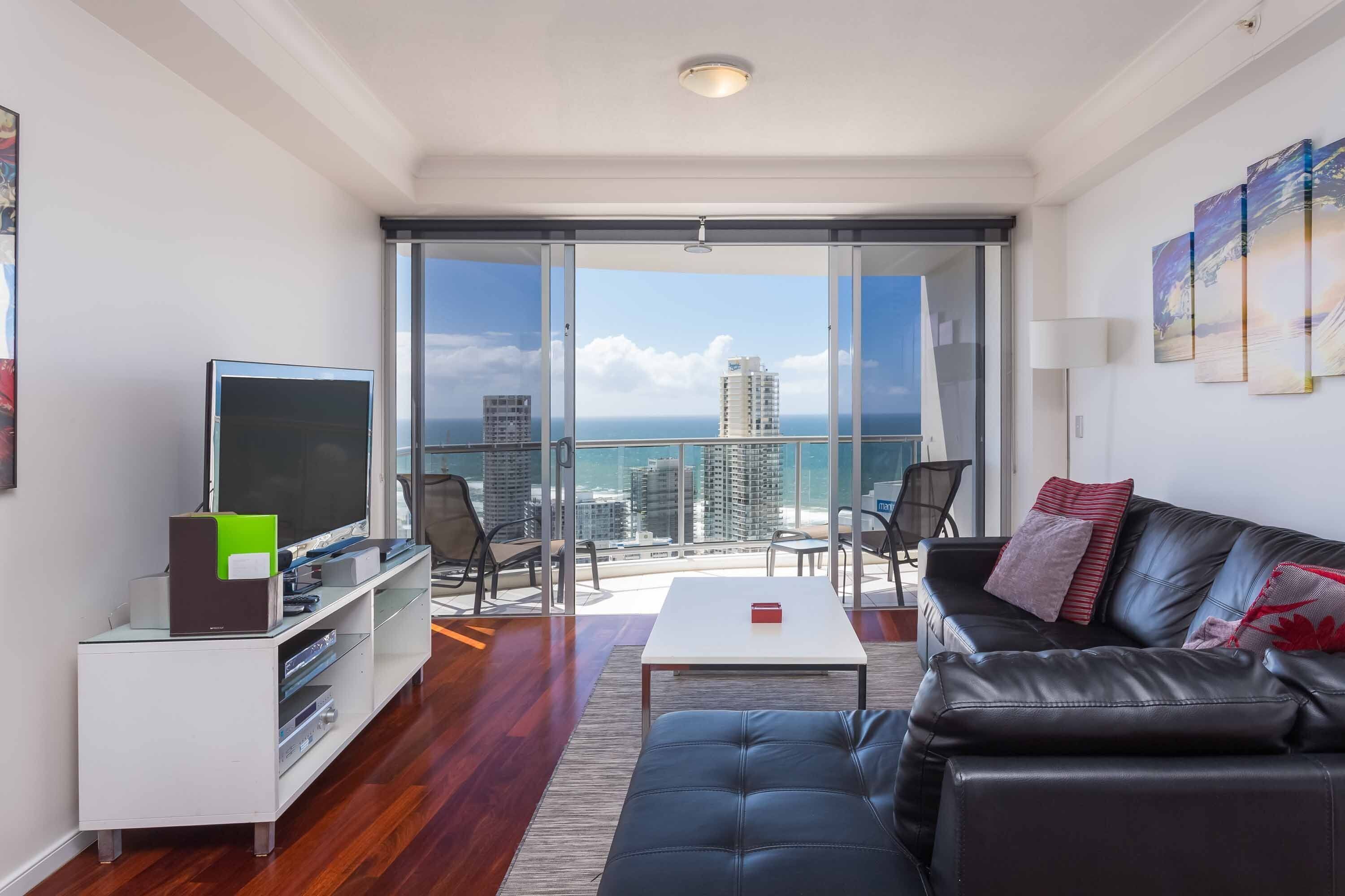 Chevron Renaissance Ocean & River Views — image 10