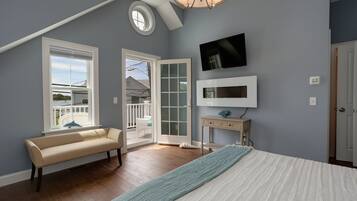 3 bedrooms, iron/ironing board, travel crib, WiFi