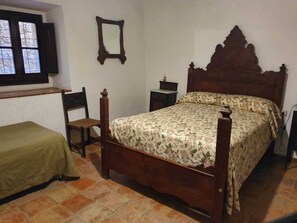 2 soverom, strykejern/-brett, wi-fi og sengetøy