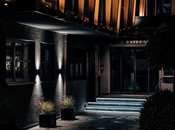 Fachada de la propiedad