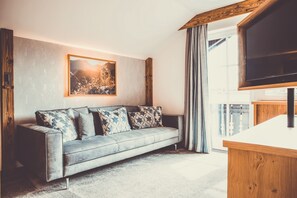 Deluxe Doppelzimmer | Allergitestet sengetøy, safe på rommet og individuelt dekorert