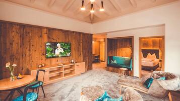 Gartensuite | Oppholdsområde | Nettbrett og kontorer