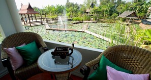 Deluxe Room (River View) | Balcony