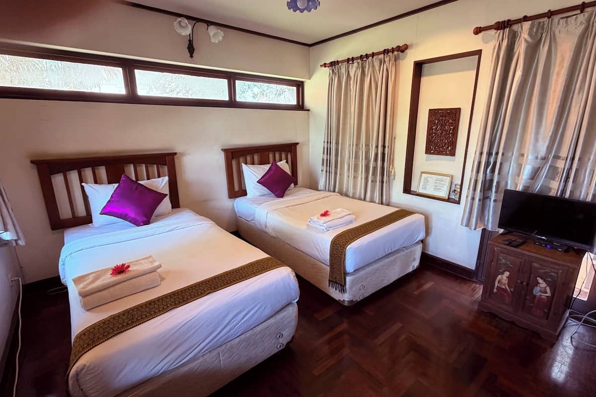 Phòng Superior, quang cảnh vườn | Minibar, bàn, truy cập Internet không dây miễn phí, bộ trải giường