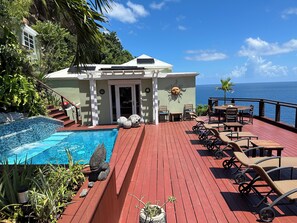 Outdoor pool, a heated pool