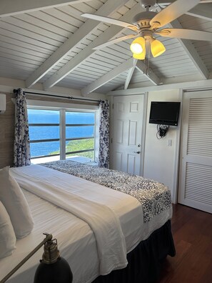 4 bedrooms, in-room safe, iron/ironing board, travel cot