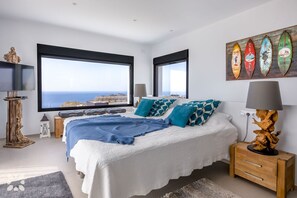 3 slaapkamers, een strijkplank/strijkijzer, gratis wifi