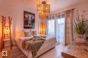 3 slaapkamers, een strijkplank/strijkijzer, gratis wifi