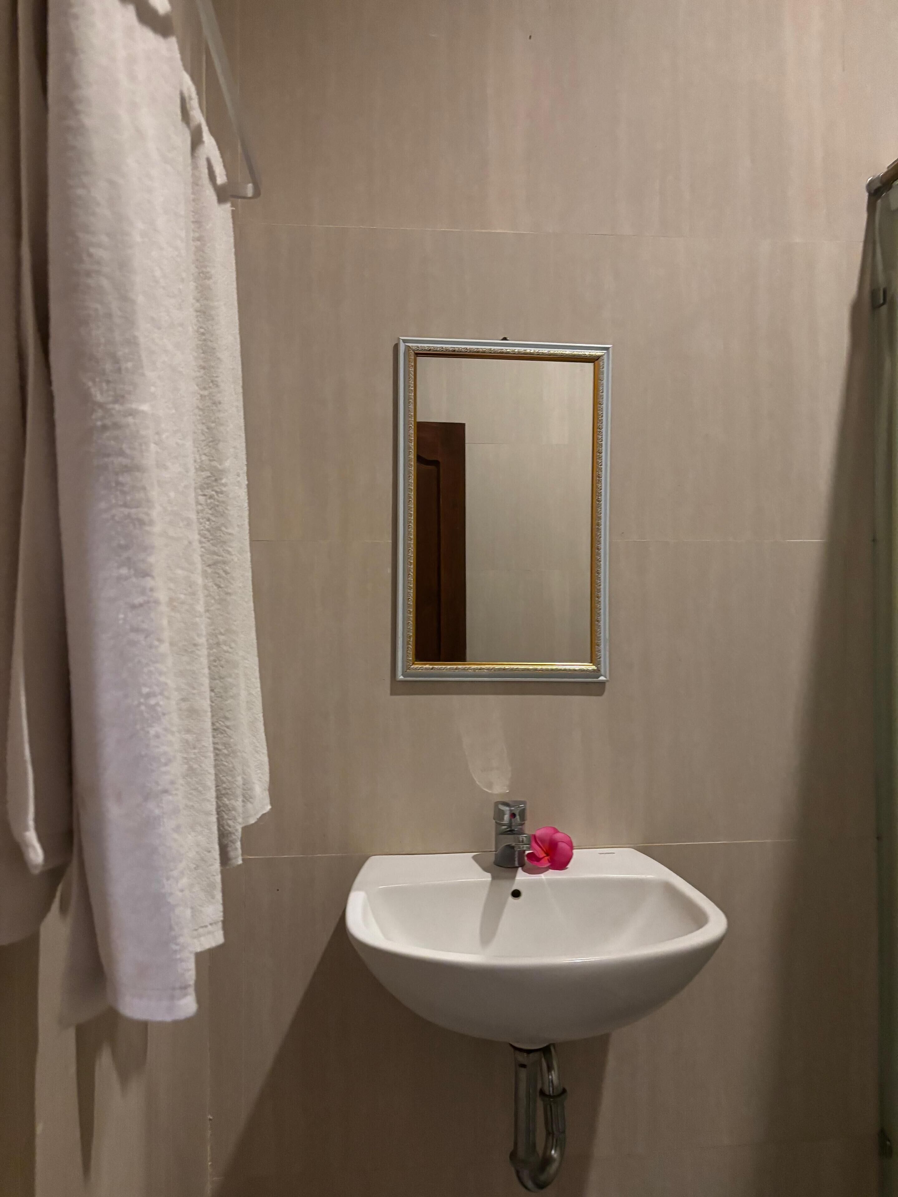 Foto - Adi Jaya Cottages Jungle Suites by EPS