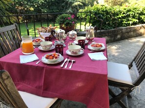 Petit déjeuner continental compris tous les jours
