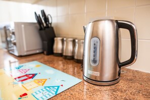 Apartamento, banheiro privativo | Parte interna
