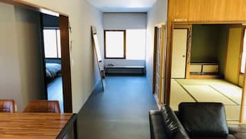 Deluxe House | 2 bedrooms, in-room safe, iron/ironing board, free WiFi