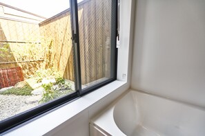 Casa (Private Vacation Home) | Vista desde la habitación
