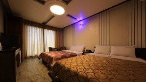 Twin Room (Netflix) - Sunbeach (Taean)