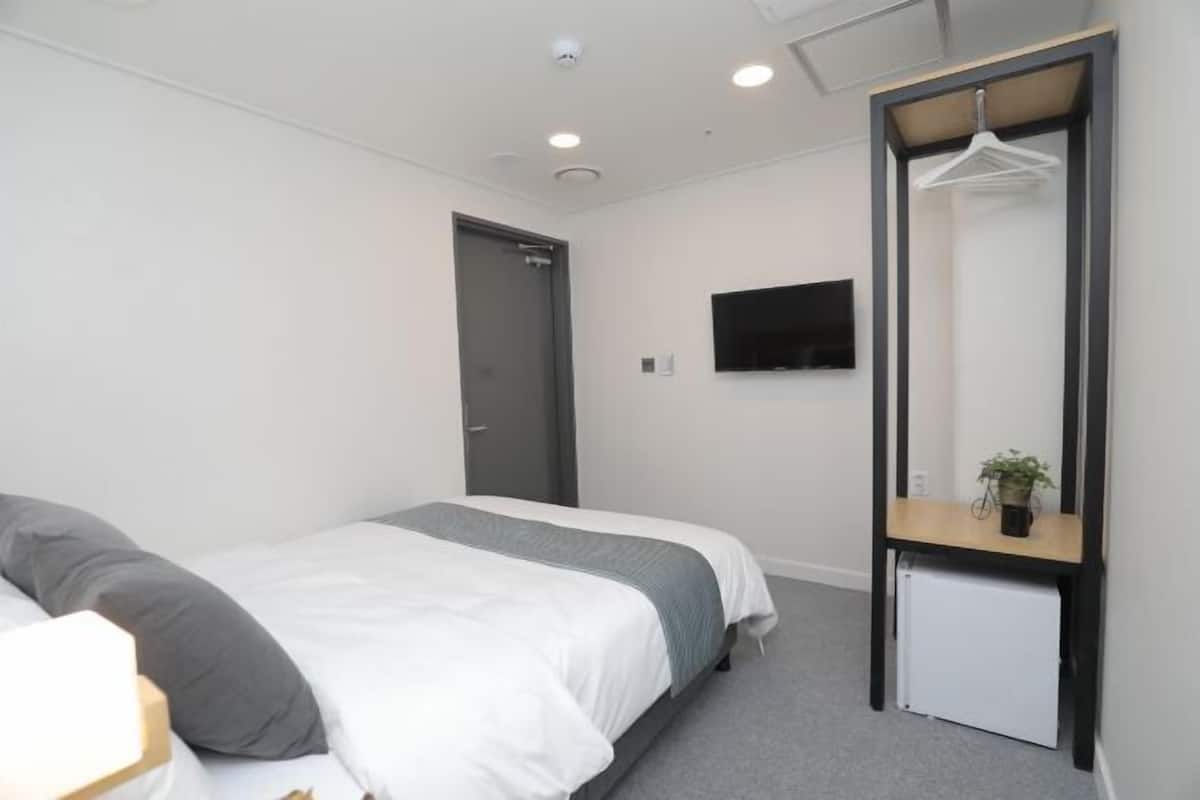 Pillow-top beds, soundproofing, free WiFi, bed sheets