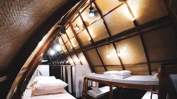 ํจ๋ฐ๋ฆฌ ์คํ๋์ค ์ค์ํธ (Dorm) | ์นจ๋ ์ํธ