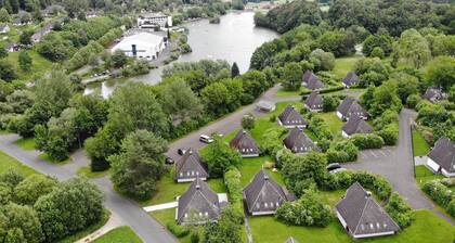 Privately run vacation home "AusZeit" in the Seepark with secluded garden