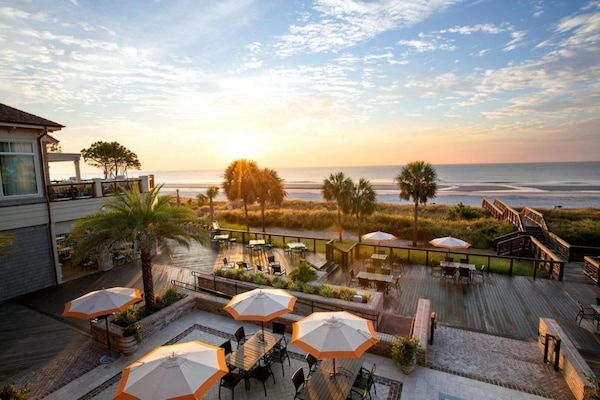 The Beach Club at Sunrise, breathtaking.