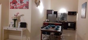 Fridge, microwave, oven, stovetop - Villa Cocomo Tranquility  and Peace (Drax Hall)
