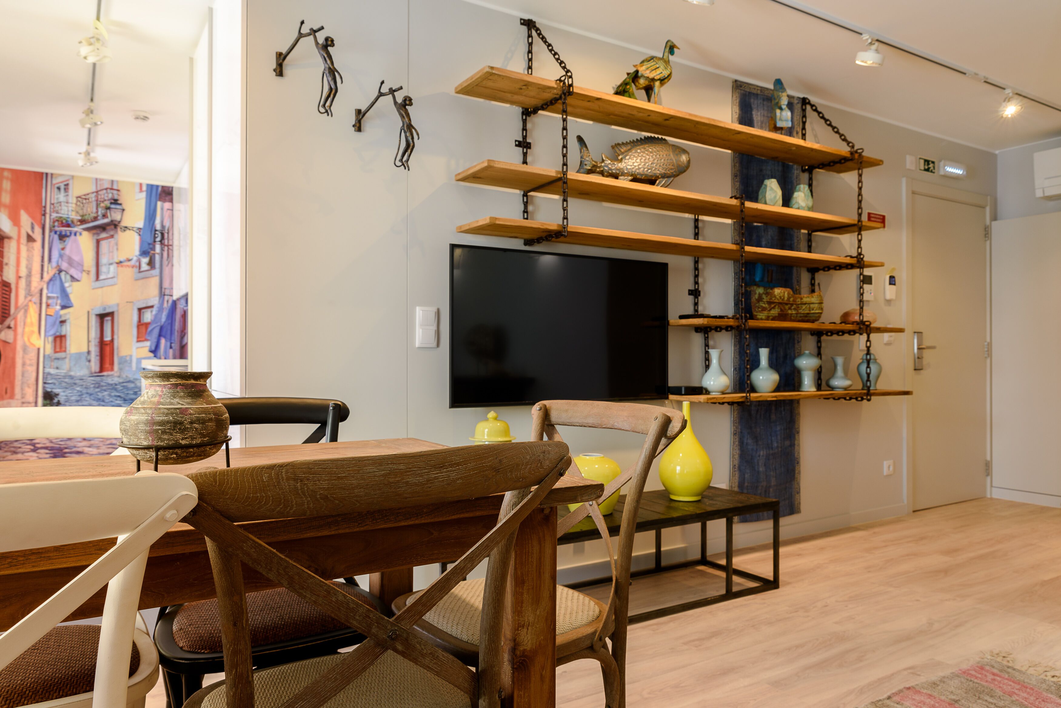 comfort two bedroom daily cleaning serviced apartment | in-room safe, individually furnished, blackout curtains, soundproofing