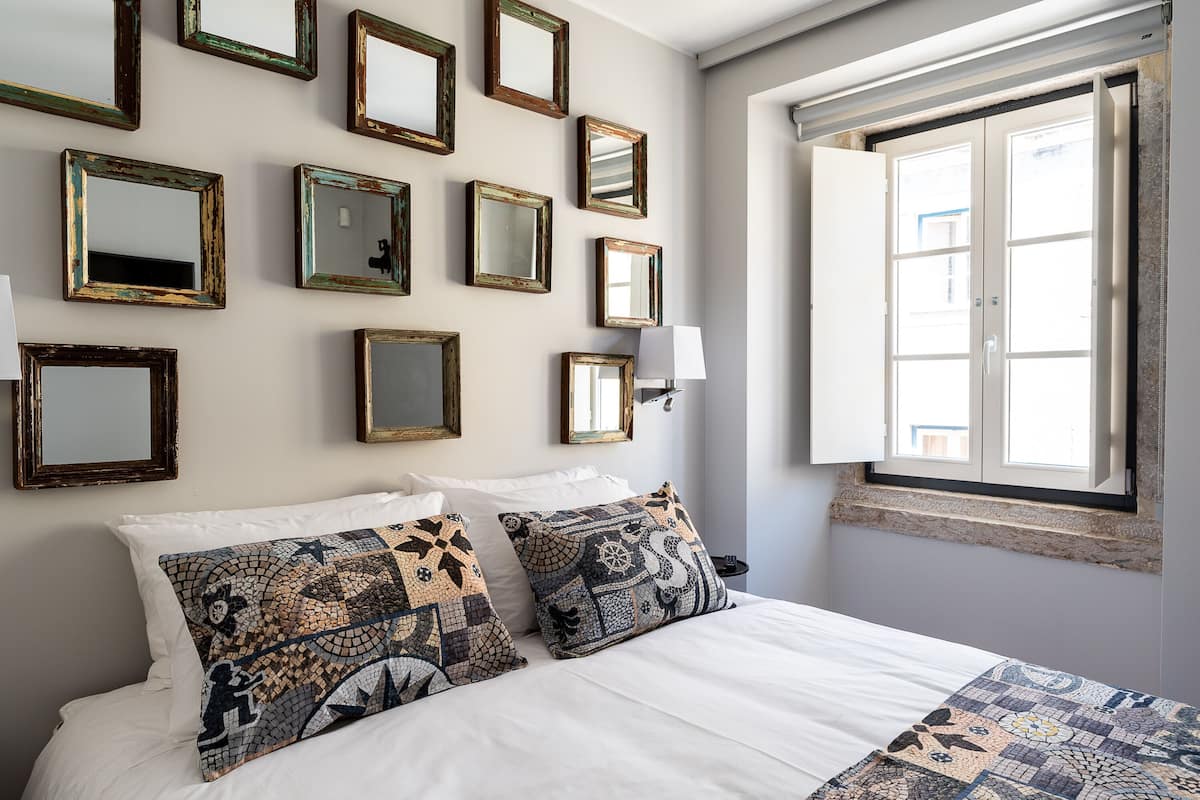 In-room safe, individually furnished, blackout drapes, soundproofing