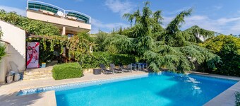 Apartments Milivoj