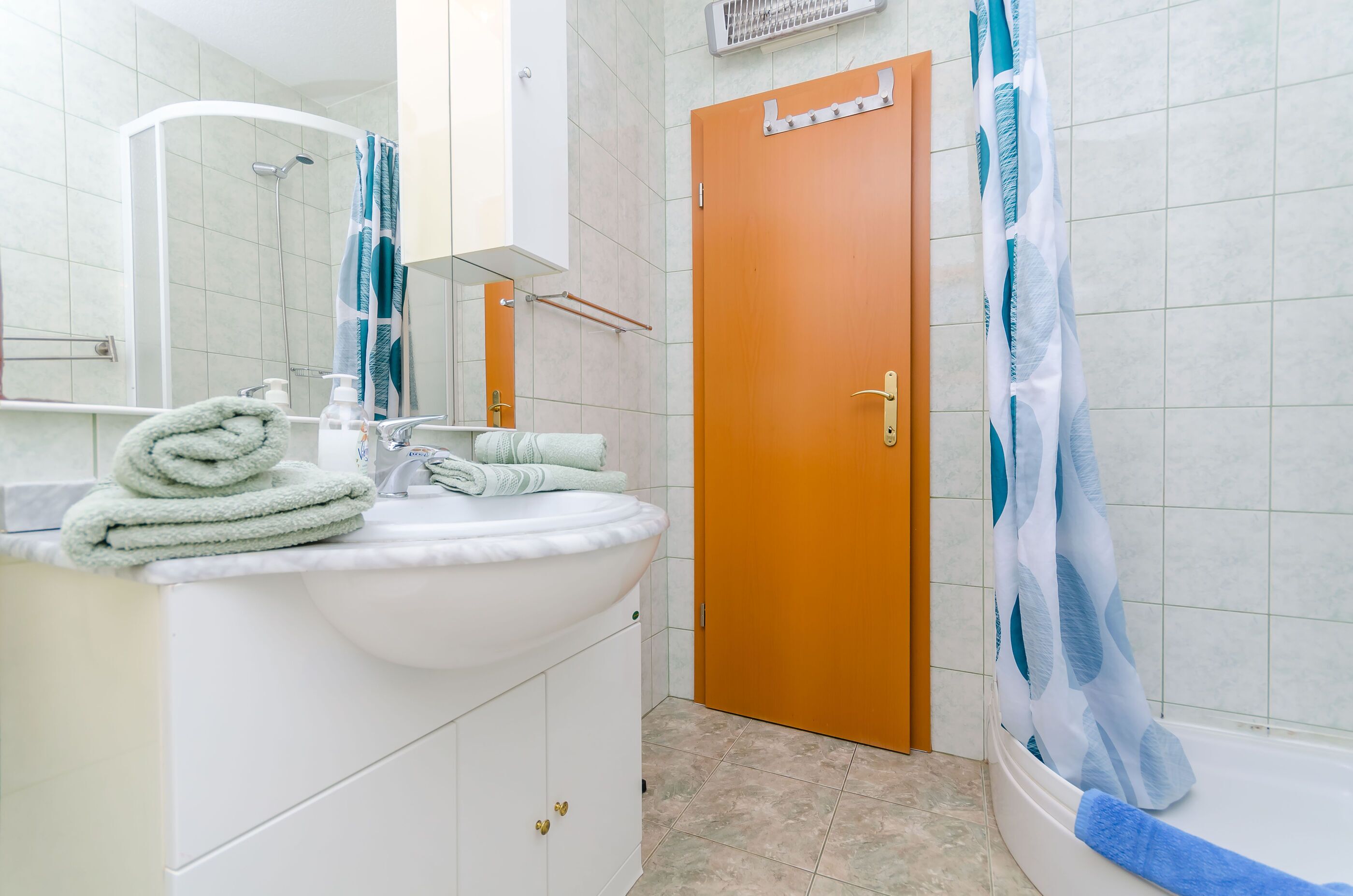Apartment (A2) | Bathroom