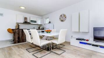 Ferienhaus | Eigene Küche | Ofen, Toaster