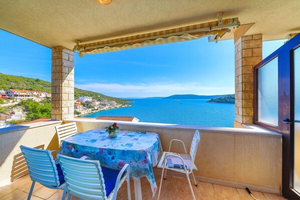 Apartment (A1) | Water view