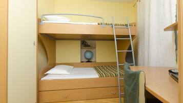 Free WiFi, bed sheets