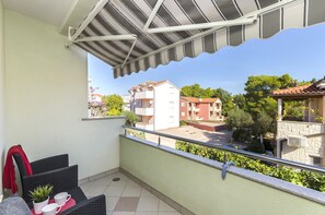 Apartment (A1) | Balcony