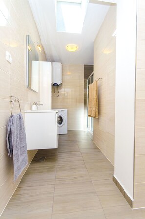 Bathroom - Apartment Nena (Podstrana)