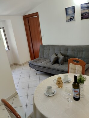 Apartment (A4) | Living room